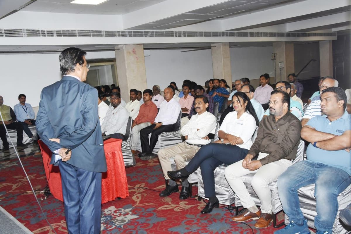 Engaged audience of HR leaders at NIPM Business Storytelling for Leaders session, Hotel Savera Chennai