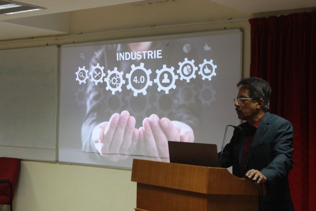Industry 4.0 session at Industry Academia Conclave, LICET Chennai