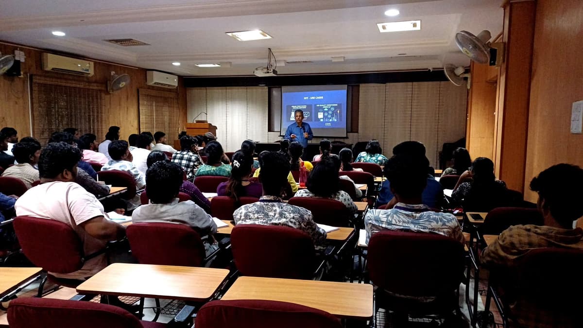 Wide view of Industry 4.0 IoT Use Cases presentation at Anna University Chennai