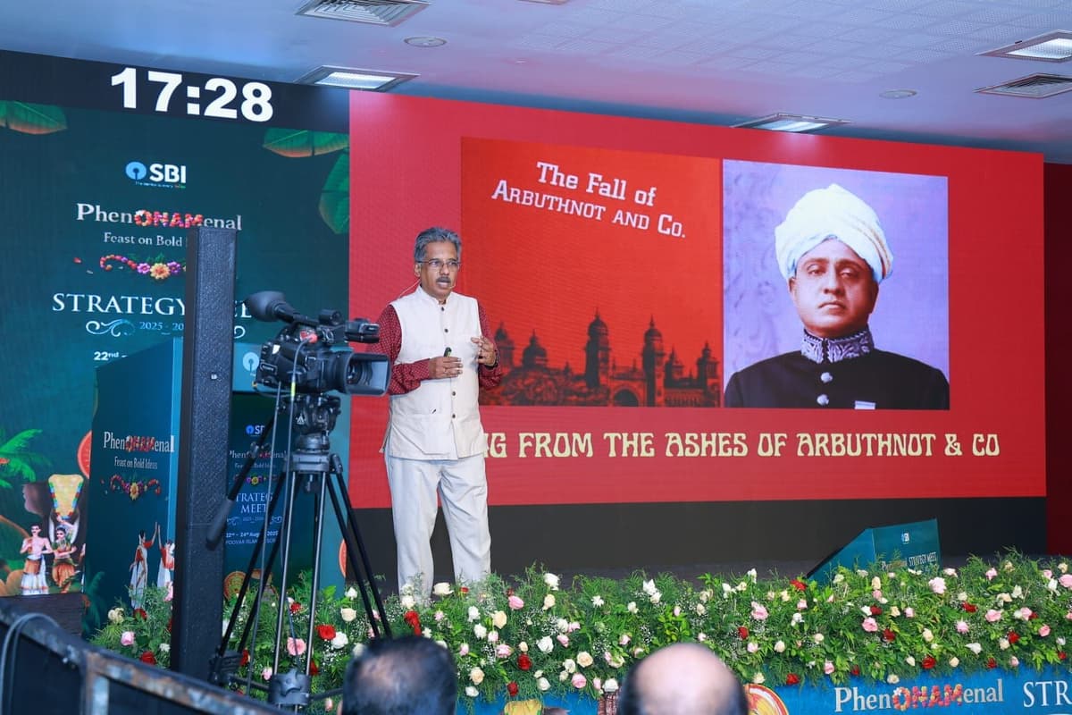 Presenting The Fall of Arbuthnot and Co story at SBI PhenONAMenal keynote