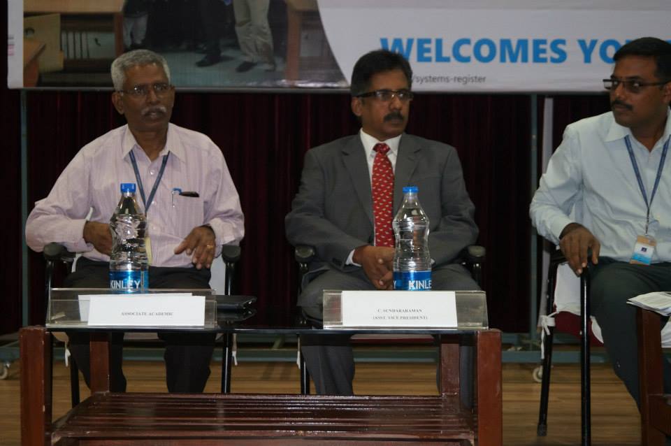Dr. Sundararaman on dais at SRM University Systems Club inauguration