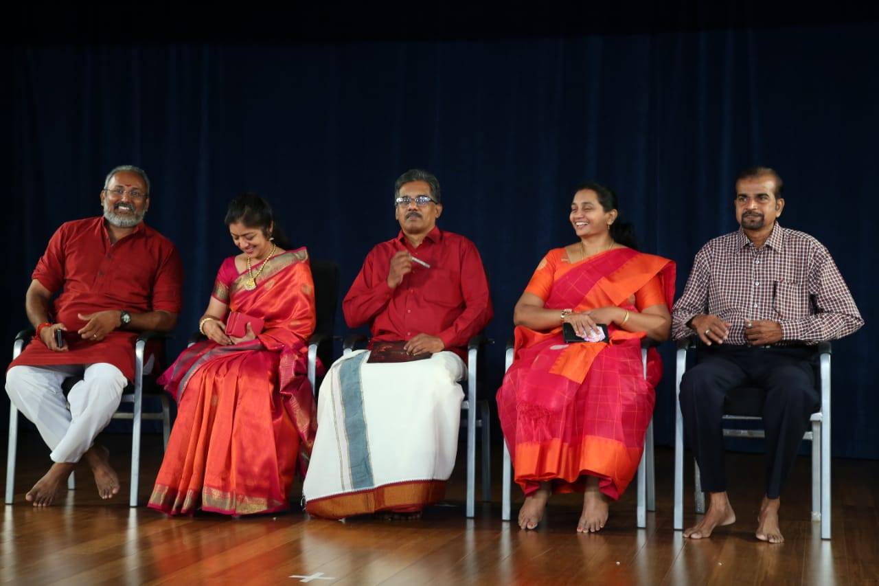 Dignitaries seated on stage at Bharatanatyam Arangetram event at R.R. Sabha