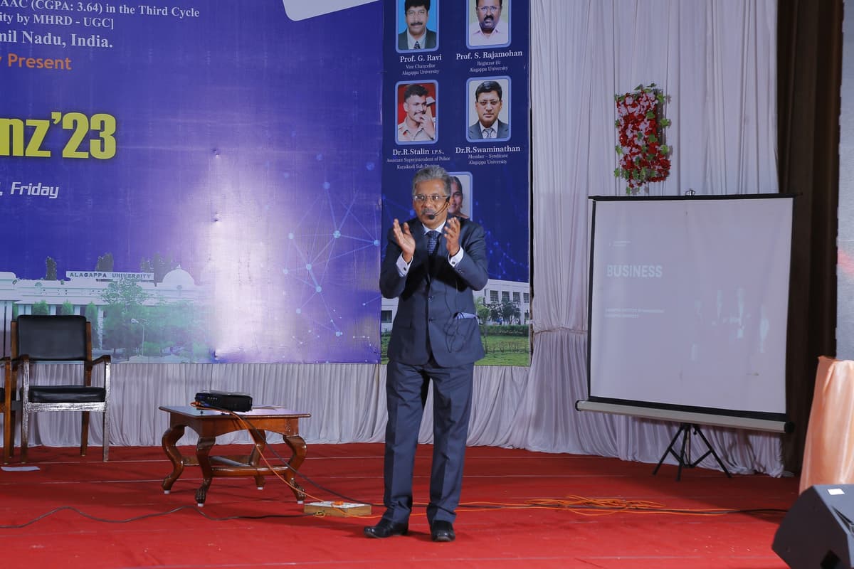 Mindmapping session at Young Entrepreneur School