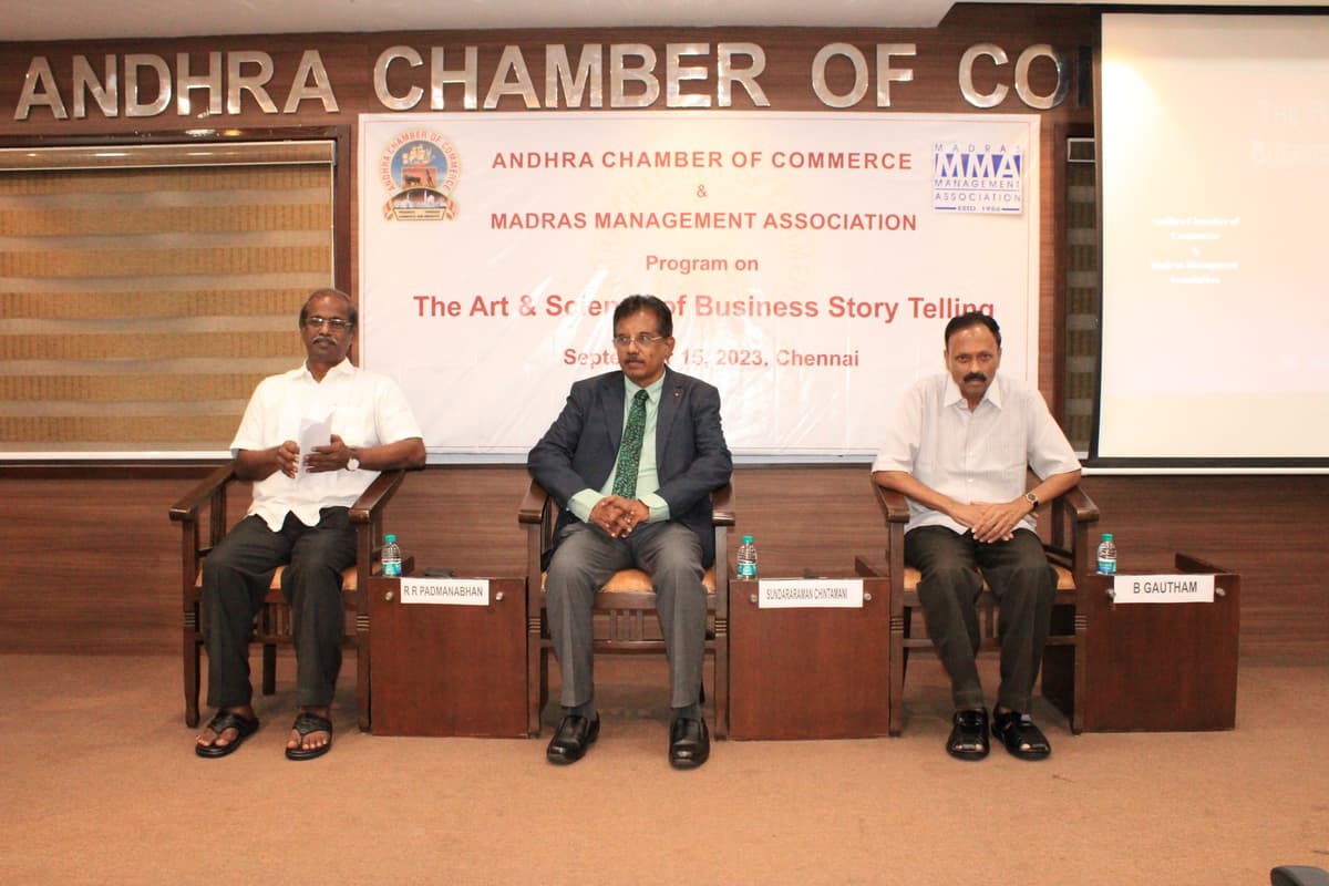 Dr. Sundararaman on dais with R.R. Padmanabhan and B. Gautham at Andhra Chamber of Commerce